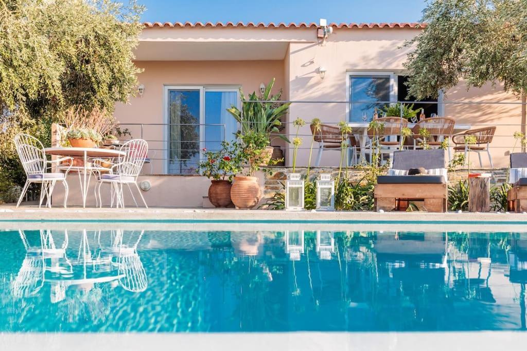 Skopelos Blue Heaven Pool Villa In Olive Grove المظهر الخارجي الصورة